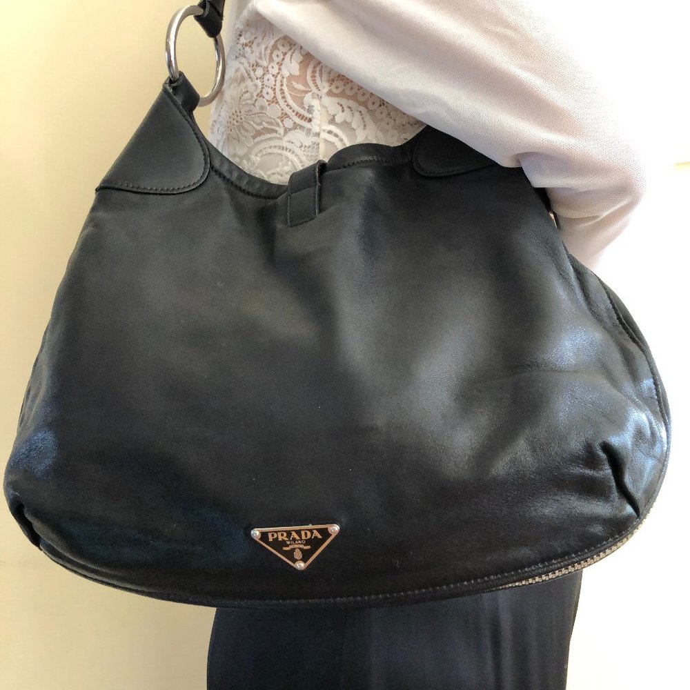 Authentic PRADA Ring Hobo Soft Leather Metal Zipper Expandable
